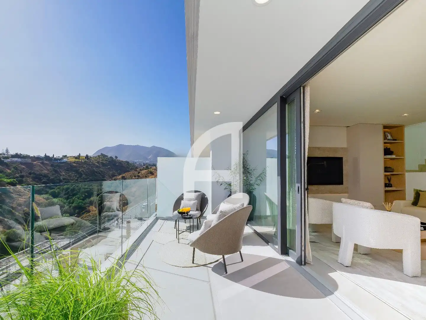 Terraza de Casa adosada en venta en Fuengirola con Aire acondicionado, Calefacción y Jardín privado