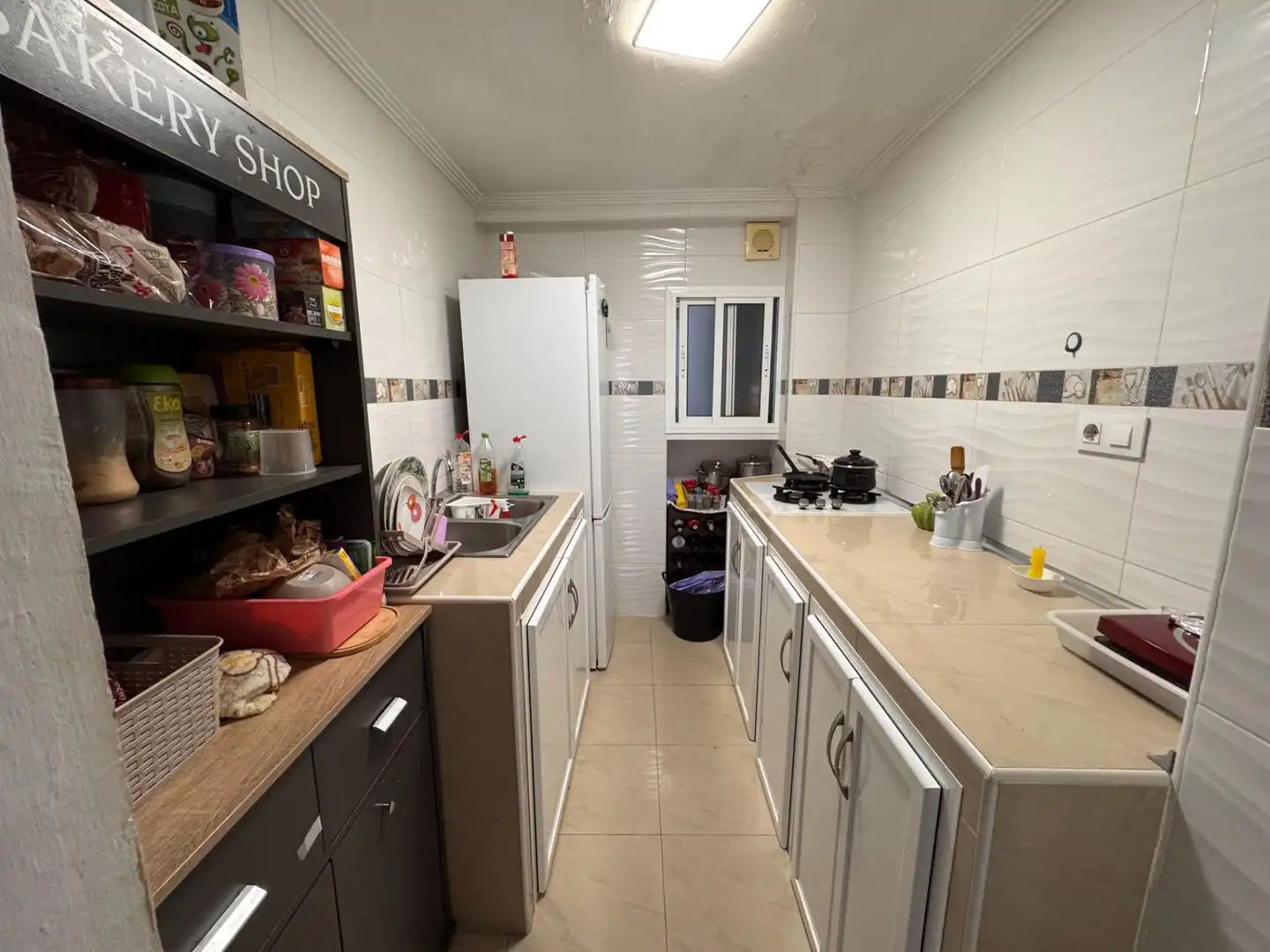 Cocina de Piso en venta en San Juan de Aznalfarache con Aire acondicionado