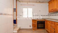 Cuina de Casa o xalet en venda en La Línea de la Concepción amb Calefacció, Terrassa i Traster