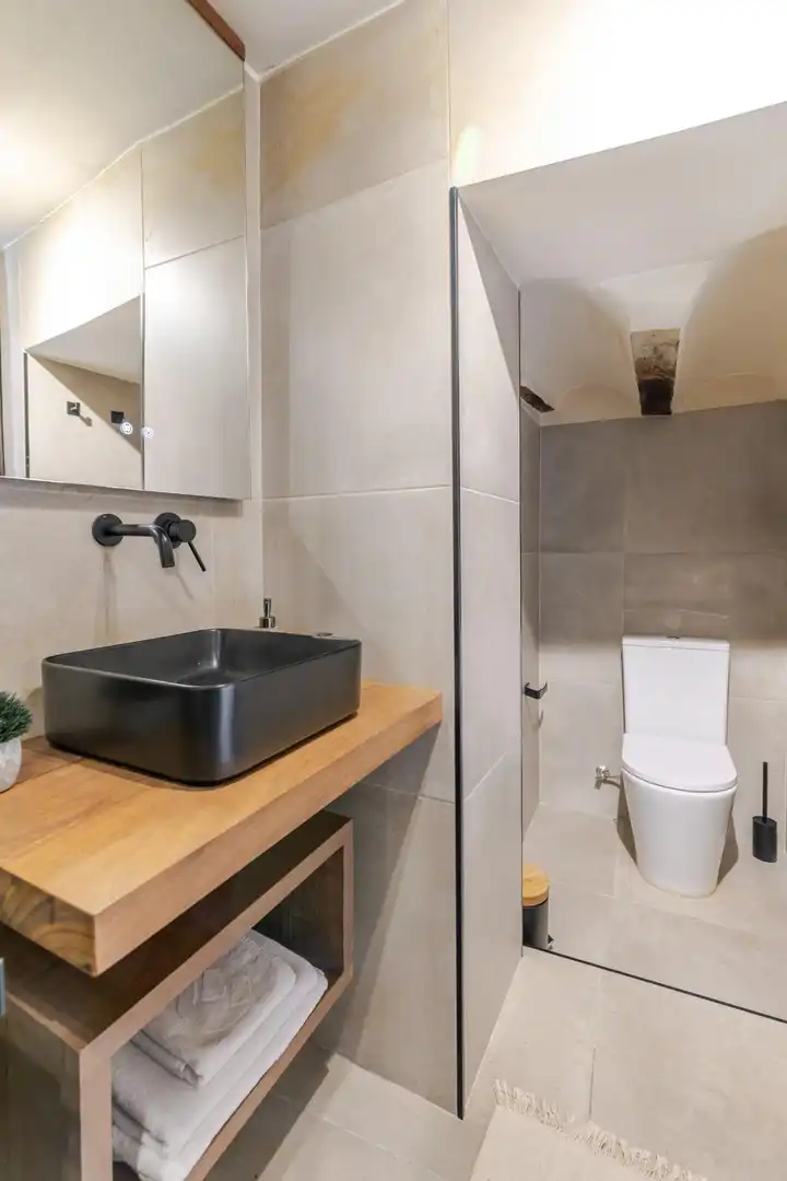 Baño de Finca rústica en venta en Venta del Moro con Jardín privado, Terraza y Amueblado