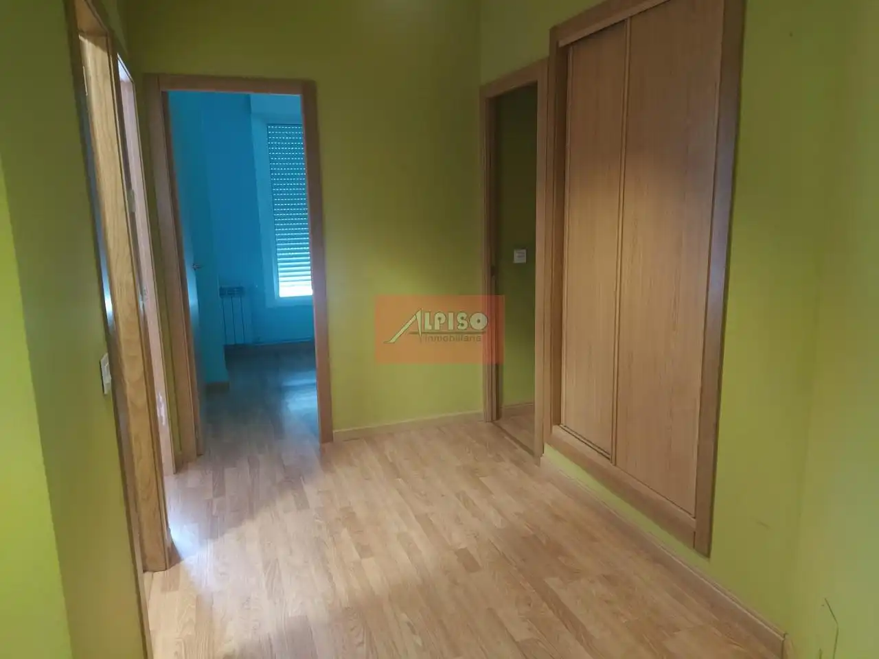 Apartamento de alquiler en Ourense Capital  con Calefacción y Parquet
