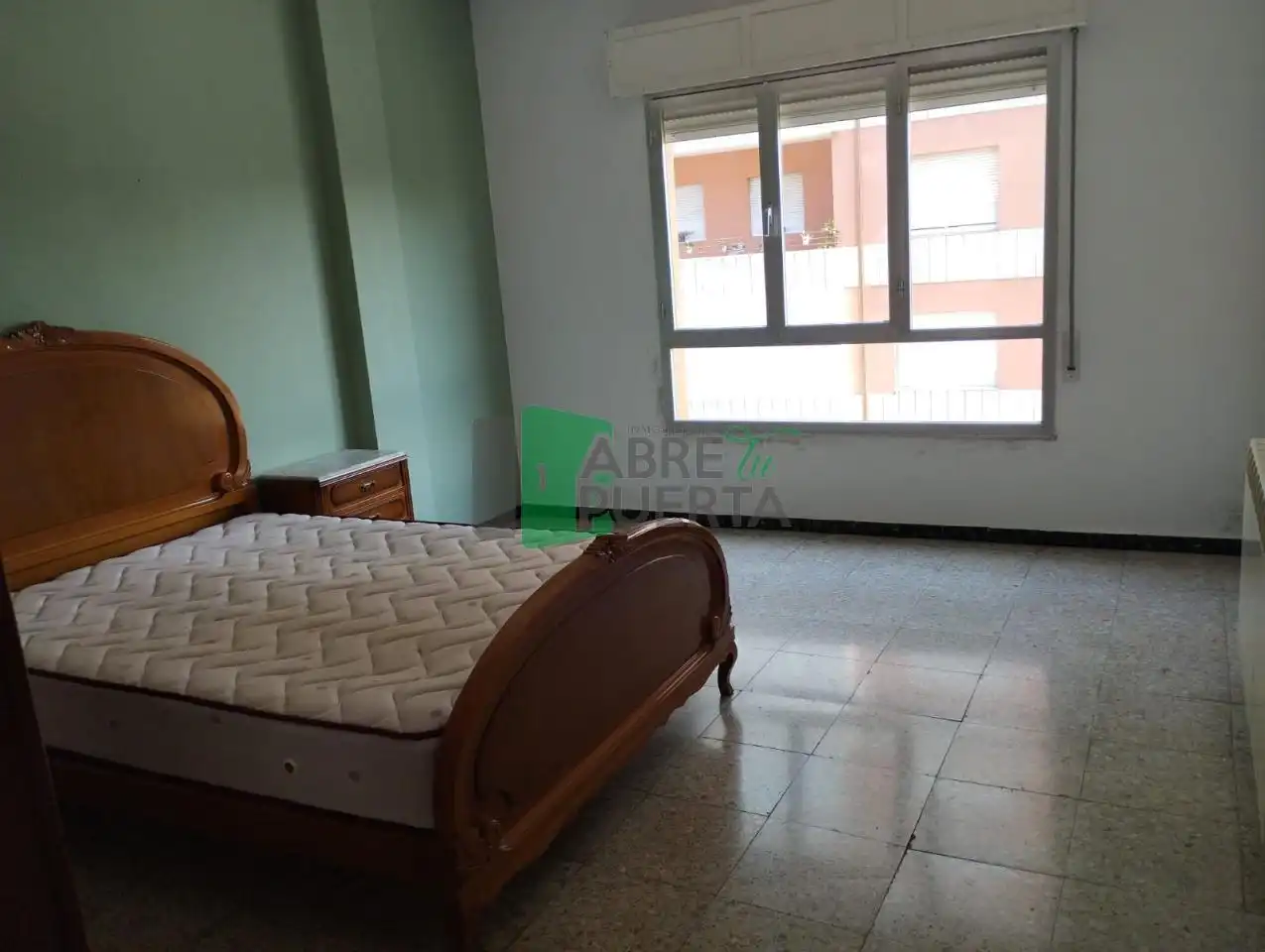 Habitación de Piso en venta en San Miguel de la Ribera con Calefacción, Trastero y Amueblado