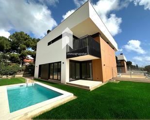 Exterior view of House or chalet for sale in Palamós  with Air Conditioner, Heating and Private garden
