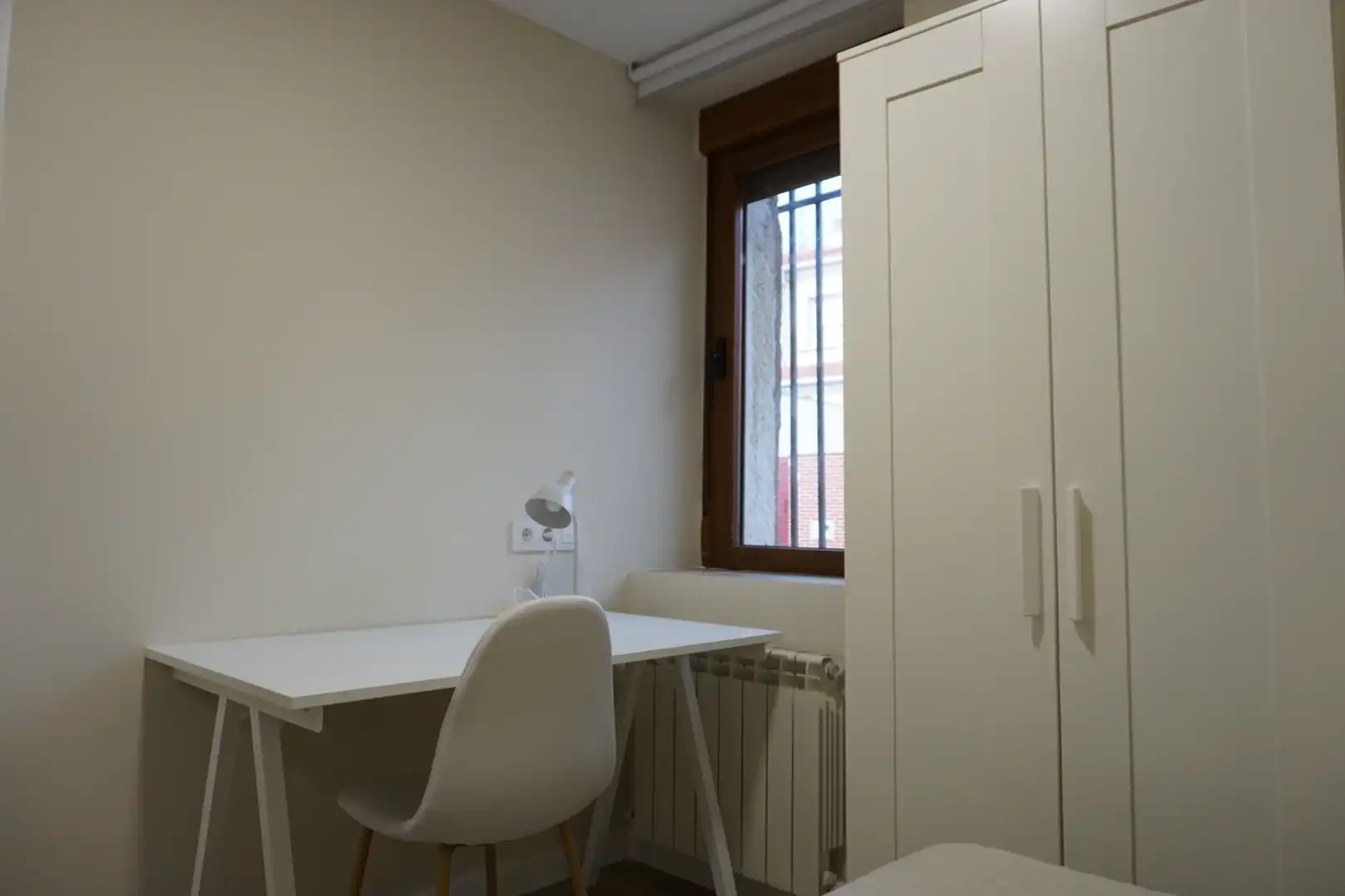Dormitori de Casa o xalet per a compartir en Ávila amb Calefacció, Moblat i Rentadora