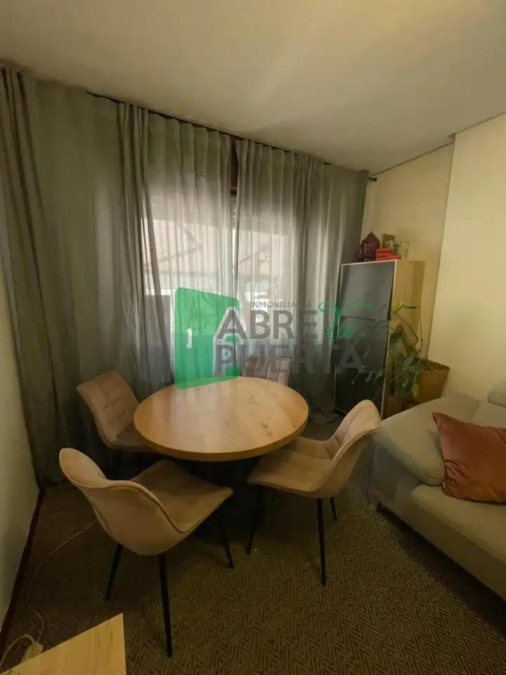 Comedor de Piso en venta en Ourense Capital  con Calefacción, Terraza y Amueblado
