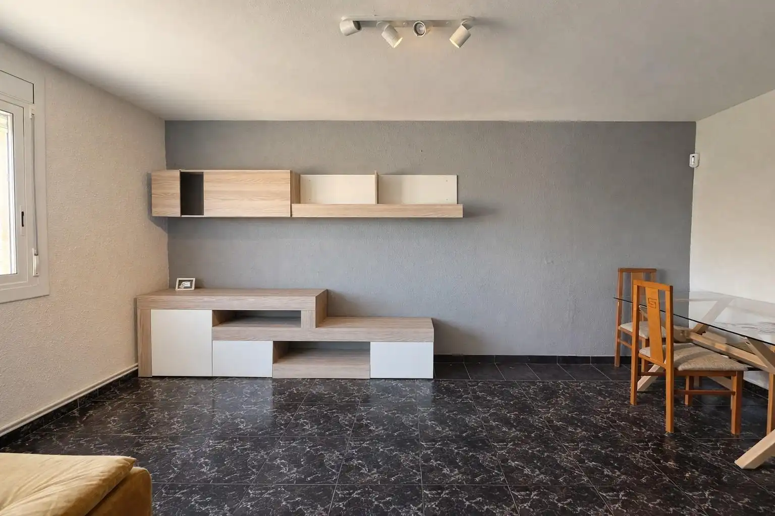 Sala d'estar de Pis en venda en Sant Joan de Vilatorrada amb Calefacció i Alarma