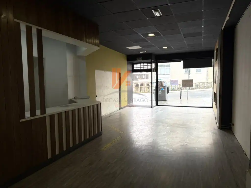 Local comercial de lloguer a Avenida Rosalia Castro 25, imagen 3