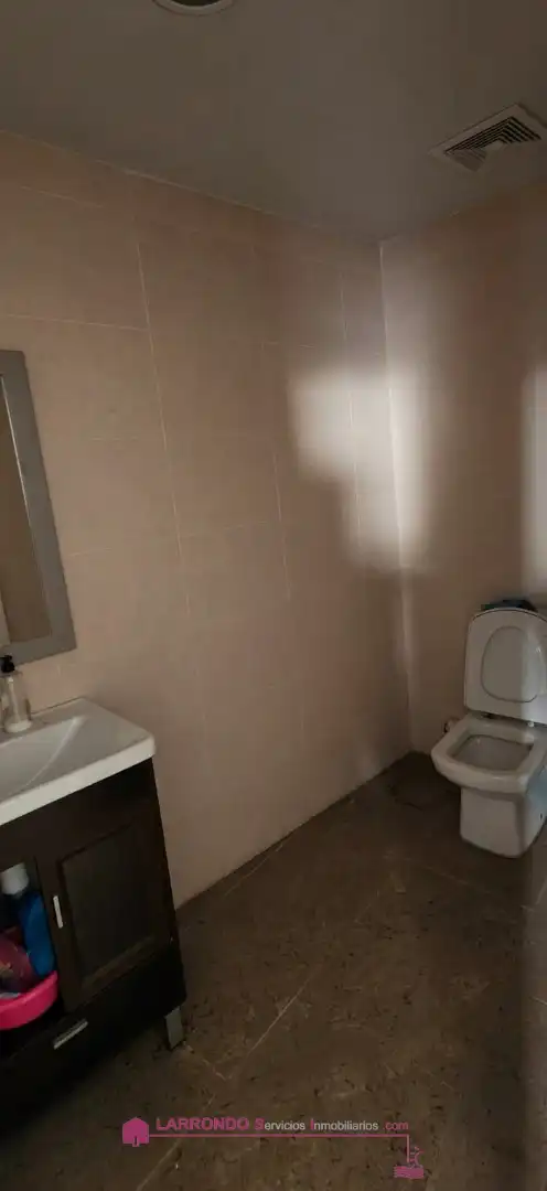 Business premises for sale in Carrer del Mestre Roca 13, imagen 6