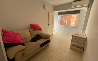 Living room of Flat for sale in Badajoz Capital  with Air Conditioner, Heating and Terrace