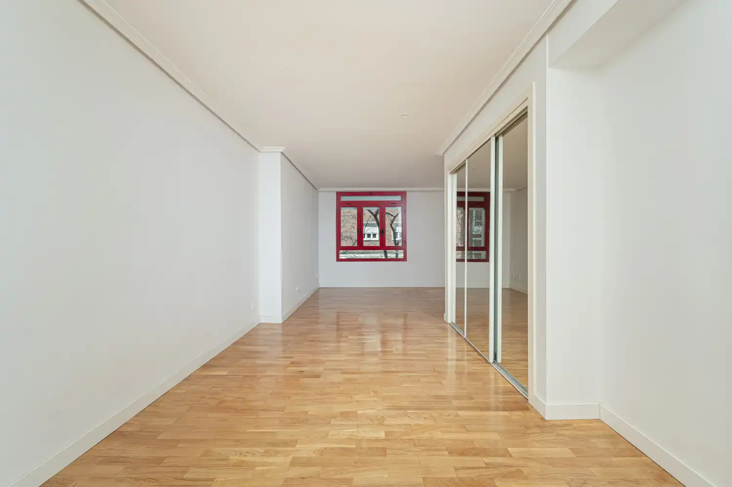 Estudio en venta en Madrid con Trastero