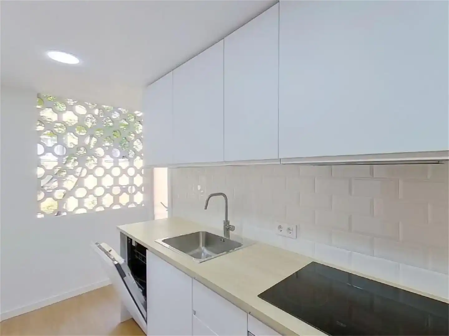 Cocina de Piso en venta en Mataró con Parquet y Balcón