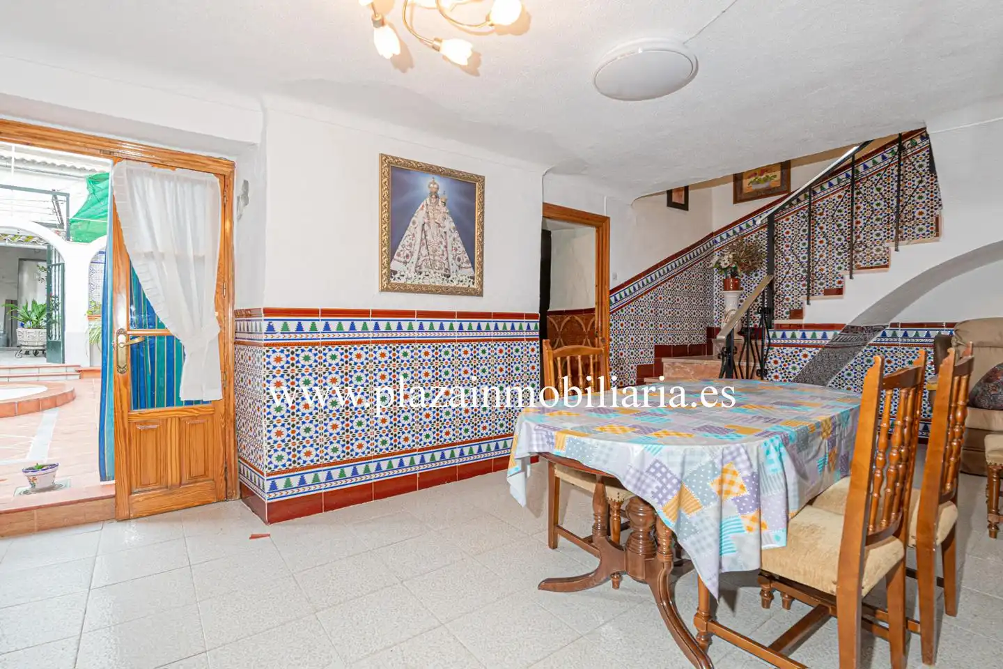Houses for sale in Lucena  with Storage room