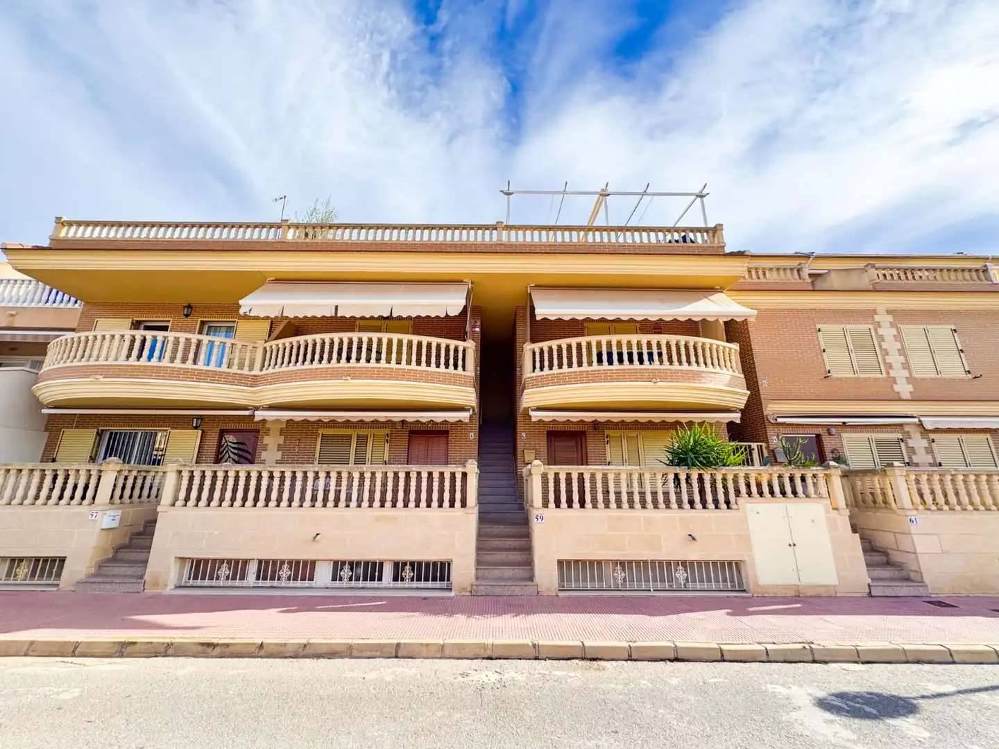 Bungalow con terraza en venta en Carrer Rafael Alberti, imagen 39