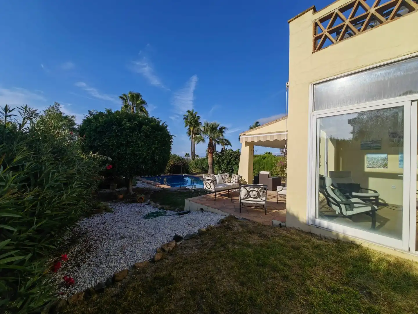 Jardí de Casa o xalet en venda en Estepona amb Aire condicionat, Jardí privat i Terrassa