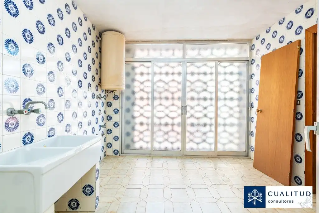 Cocina de Piso en venta en Castellón de la Plana / Castelló de la Plana con Balcón