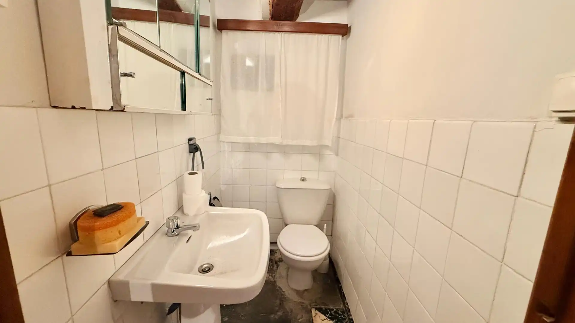 Baño de Casa o chalet en venta en Fresneda de Cuéllar con Calefacción, Jardín privado y Trastero