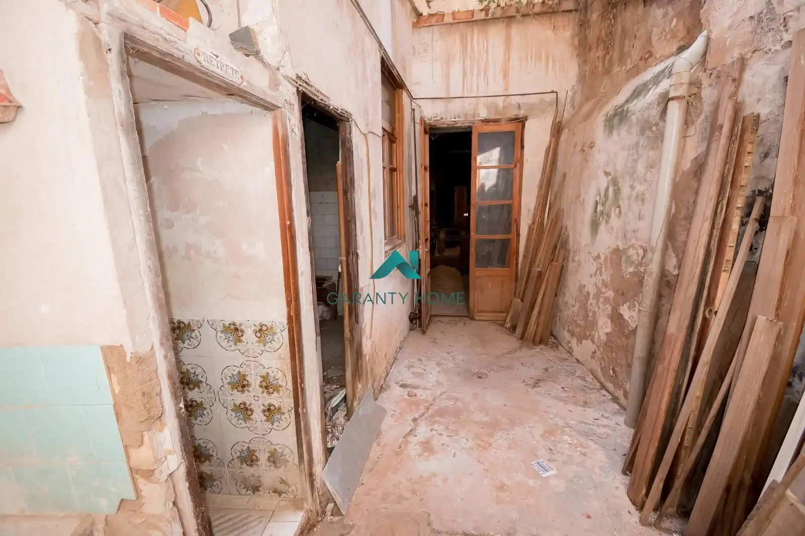 Casa o chalet en venta en Sagunto / Sagunt con Jardín privado, Terraza y Balcón