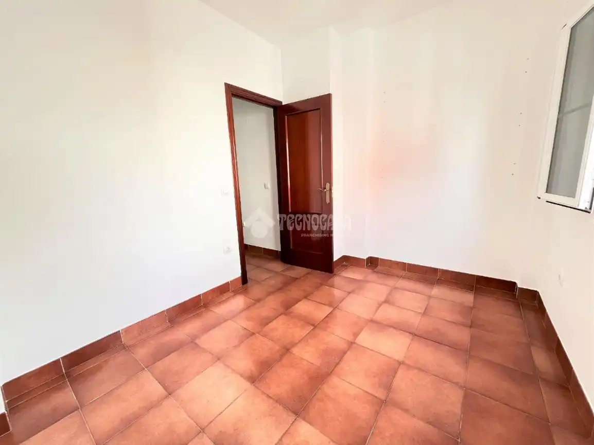 Casa adosada en venda en San Fernando amb Terrassa i Balcó