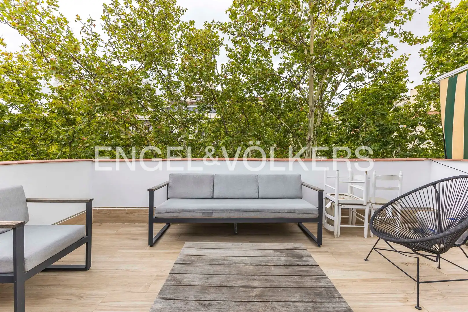Terrasse von Dachboden zur Miete in Madrid mit Klimaanlage, Heizung und Parkett