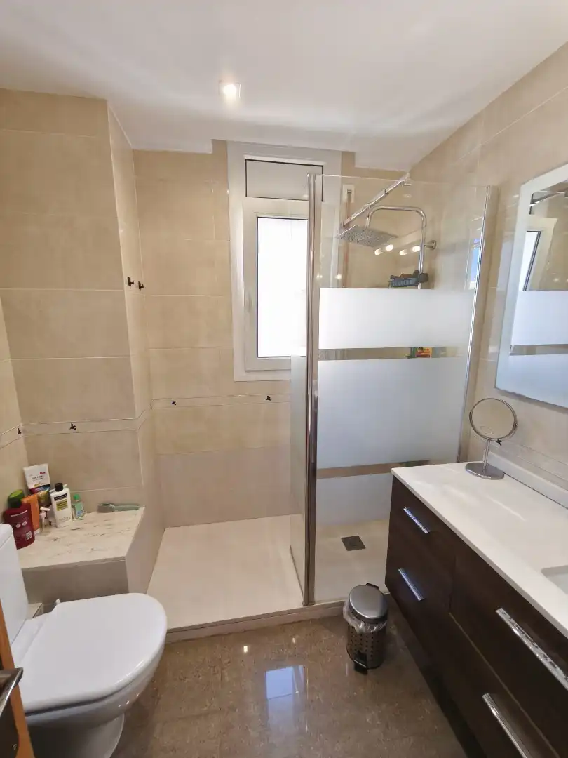Bathroom of Houses for sale in Cambrils  with Heating, Private garden and Parquet flooring