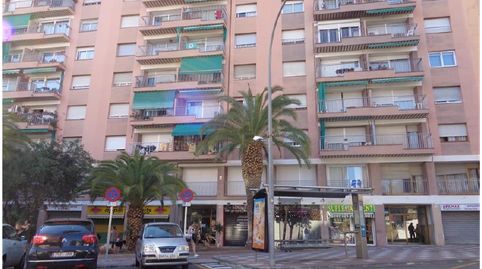 Foto 2 de Pis en venda a Ronda O´donell, Peramàs, Mataró