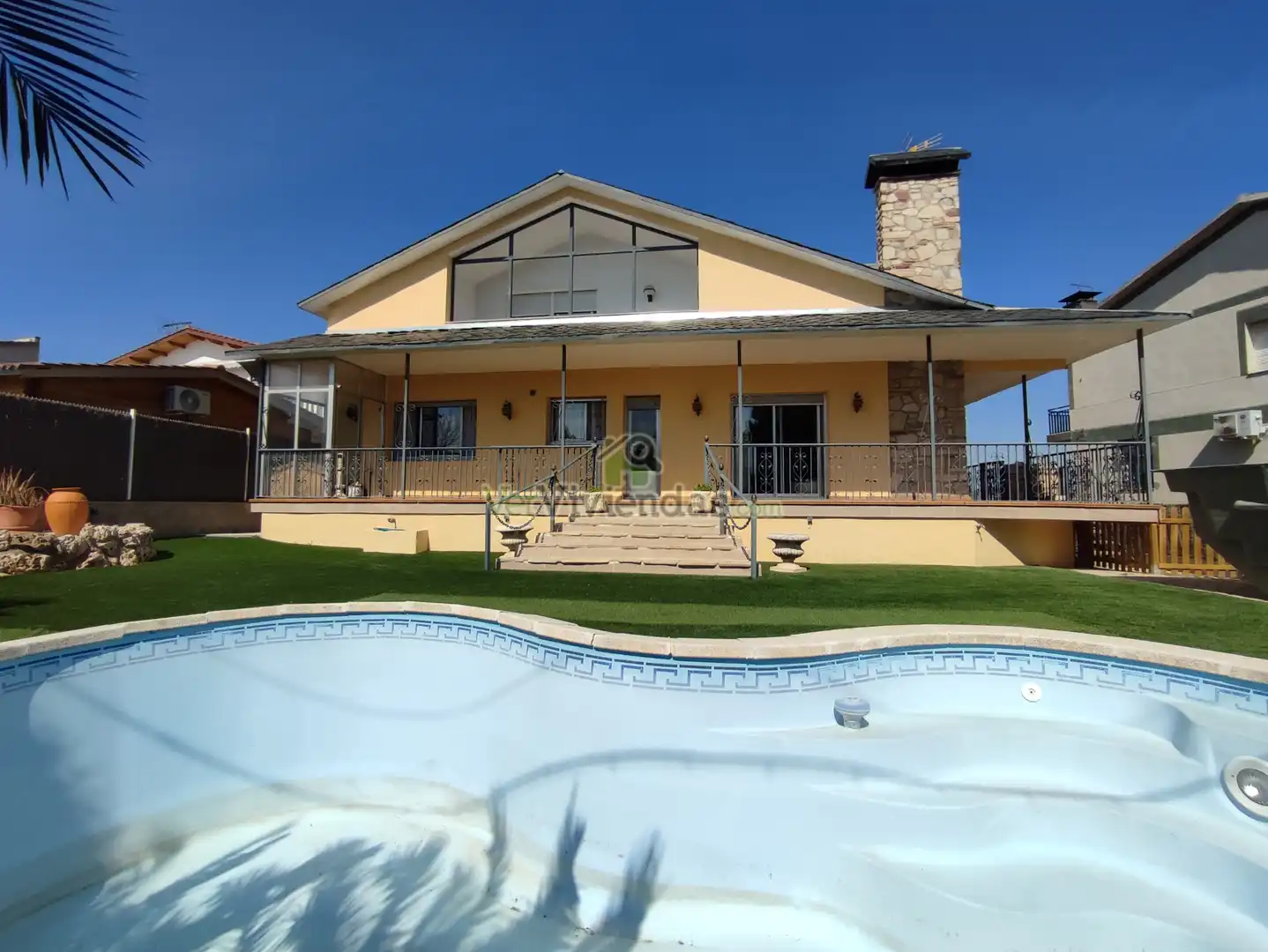 Exterior view of Houses for sale in Masquefa  with Air Conditioner, Heating and Private garden