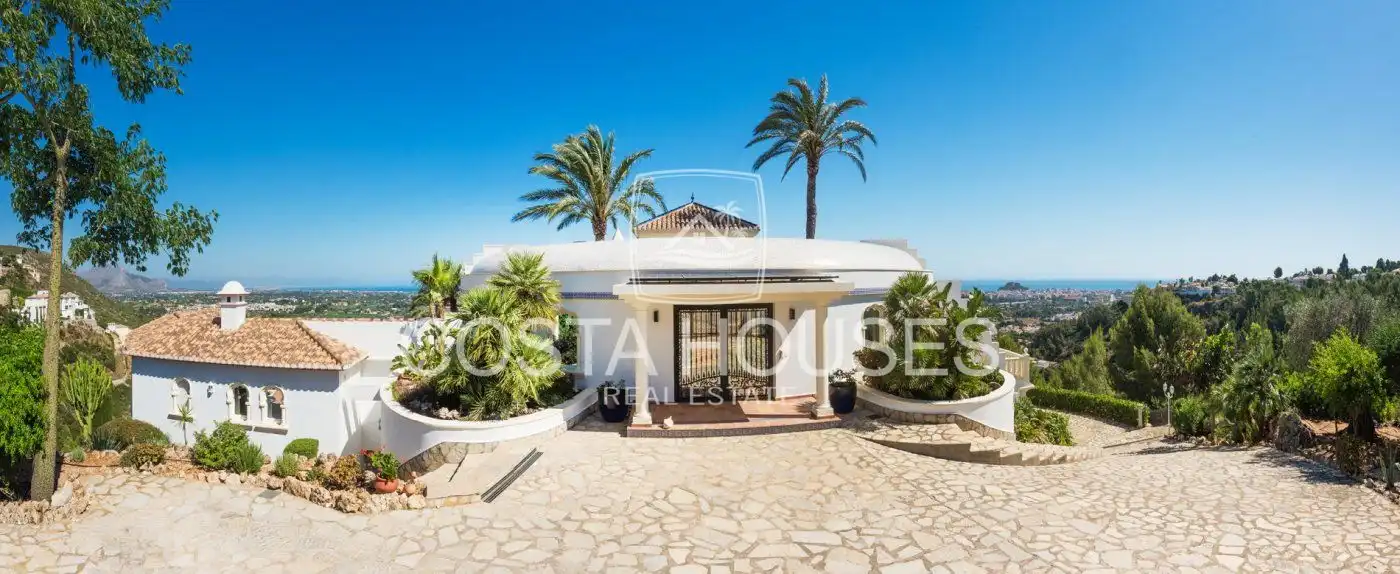 Exterior view of Houses for sale in Dénia  with Air Conditioner, Private garden and Terrace