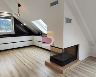 Living room of Attic to rent in Gondomar  with Air Conditioner, Heating and Home automation