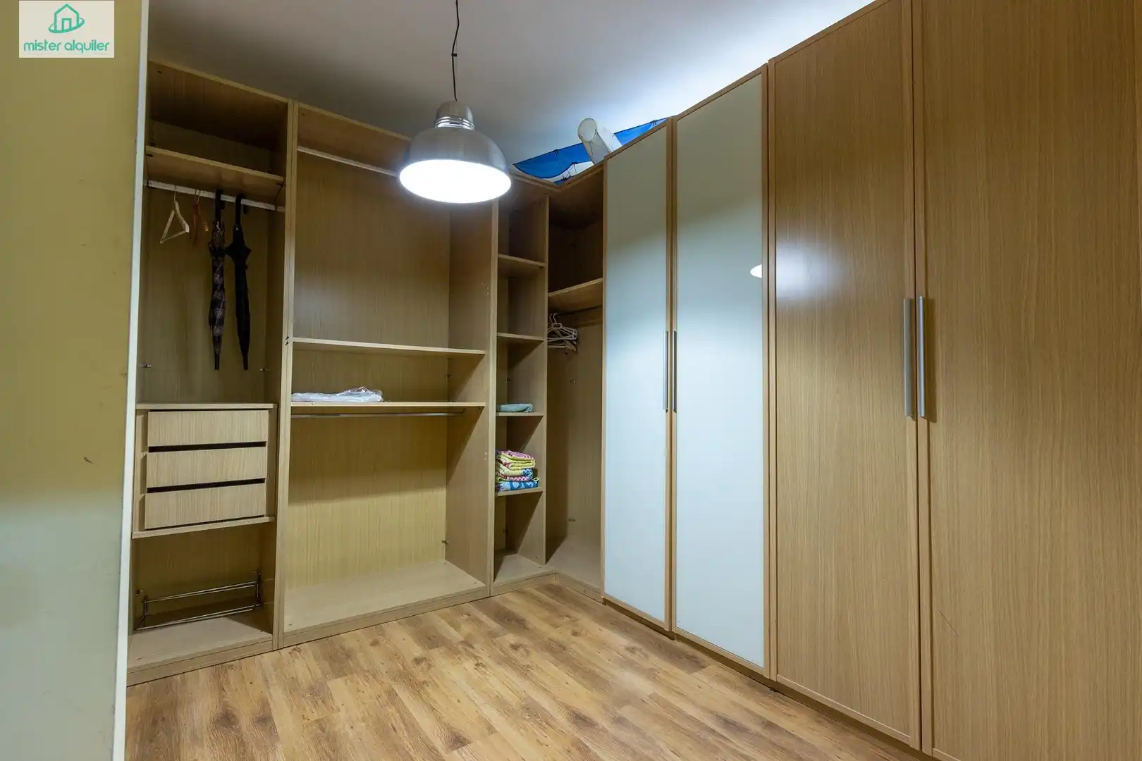 Bedroom of Apartments for rent in El Campello  with Air Conditioner, Terrace and Furnished