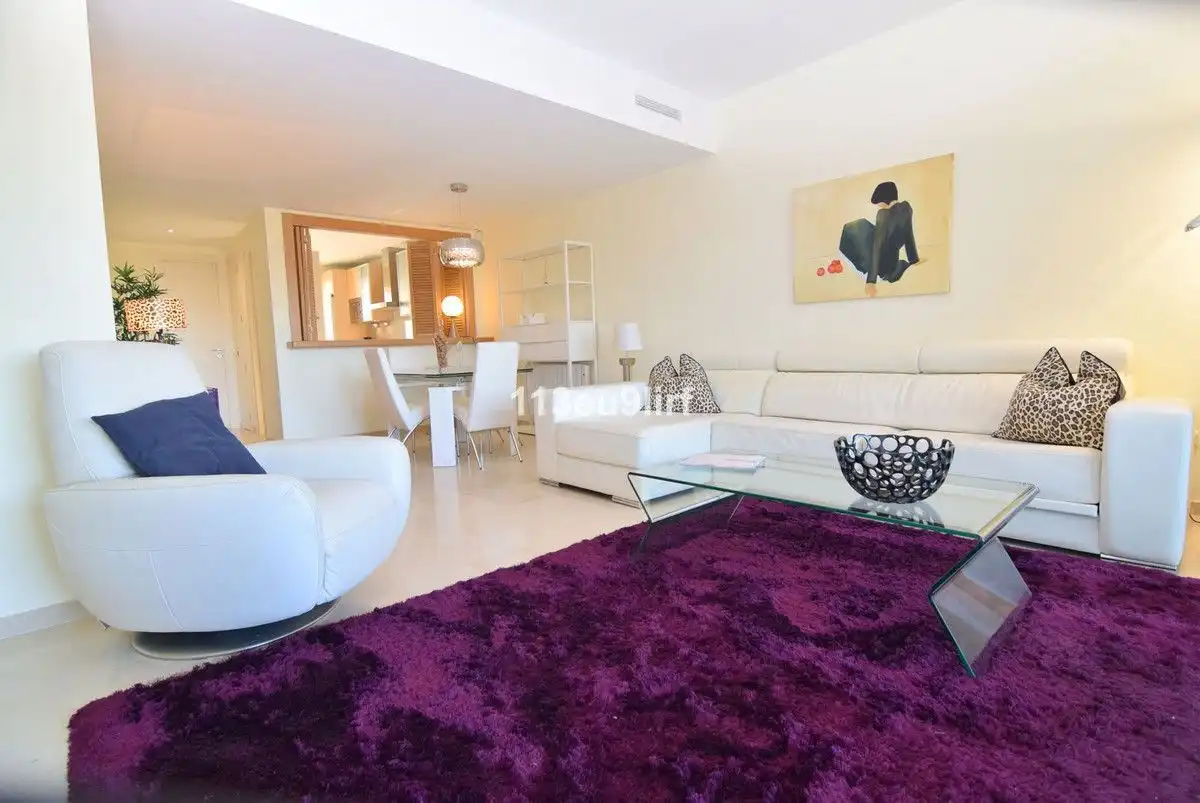 Sala de estar de Casa adosada de alquiler en Mijas con Aire acondicionado, Calefacción y Jardín privado