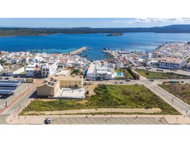 Apartment with pool for sale in Fornells