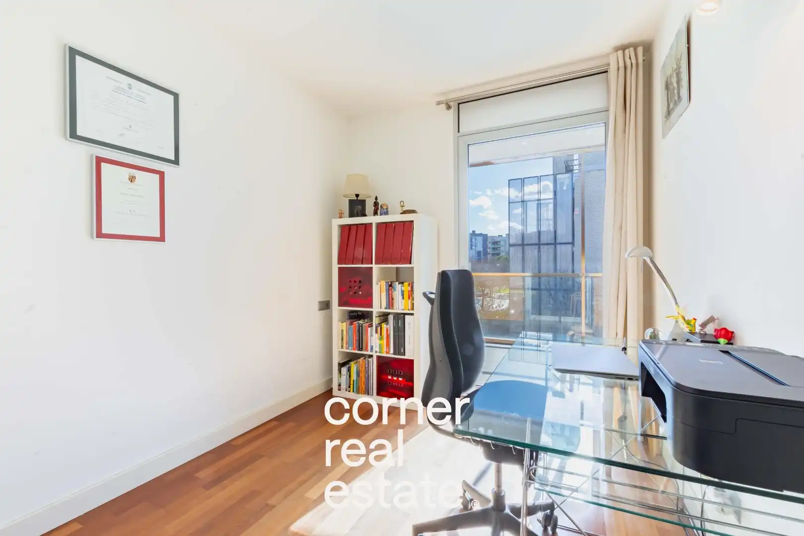 Exterior view of Flat for sale in Sant Cugat del Vallès  with Air Conditioner, Heating and Parquet flooring