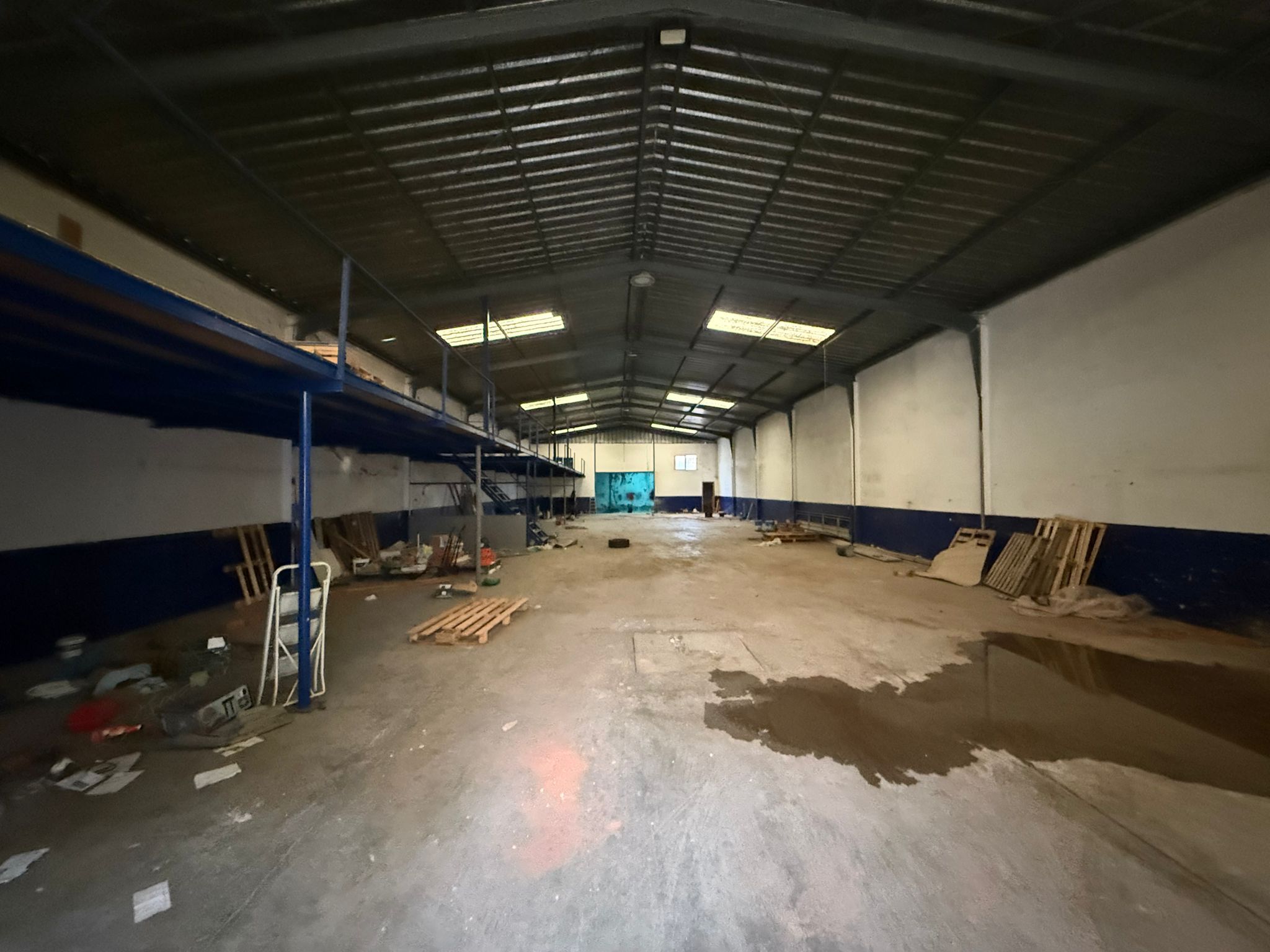 Industrial buildings for sale in Dos Hermanas