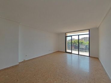 Appartamento con piscina in vendita a Av Juan Sanchís Candela