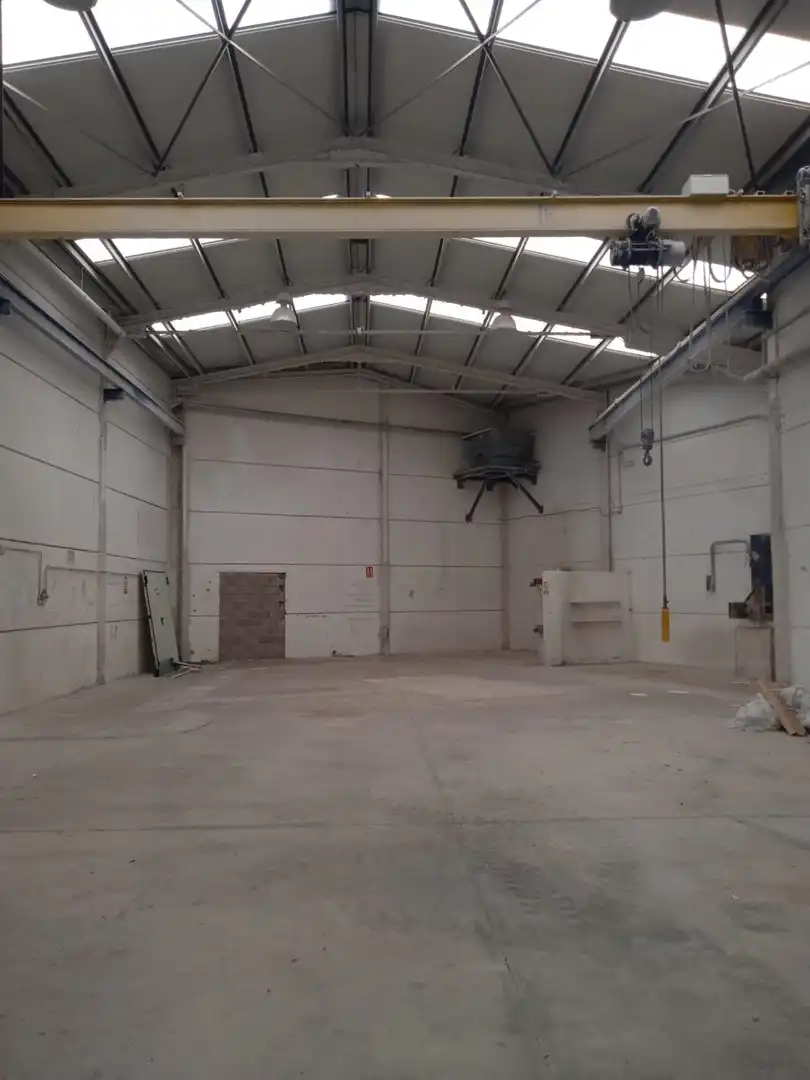 Nave industrial de alquiler en Museros