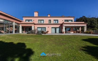 Vista exterior de Casa o xalet en venda en L'Ametlla del Vallès amb Aire condicionat, Calefacció i Jardí privat