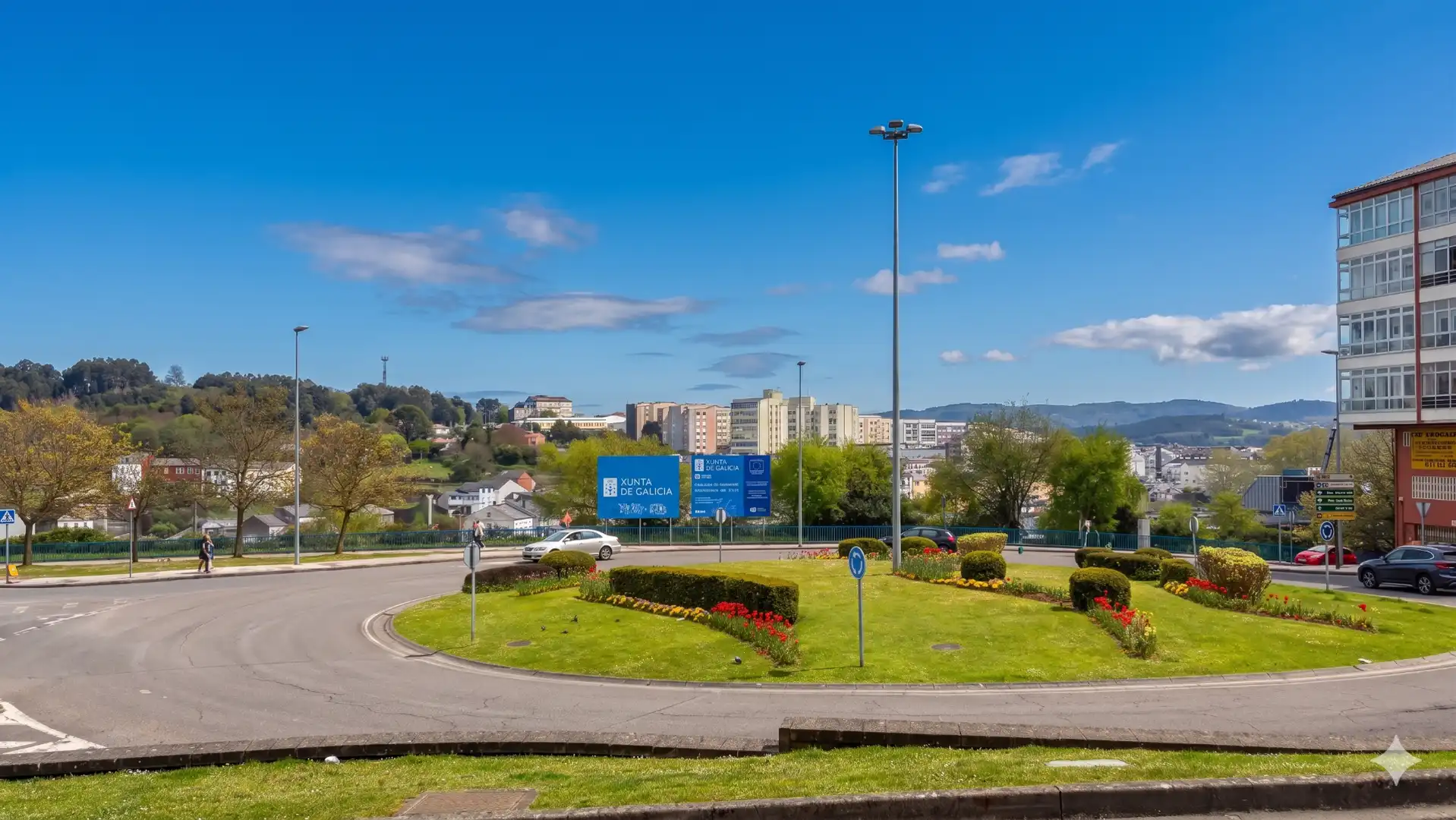 Vista exterior de Edifici en venda en Lugo
