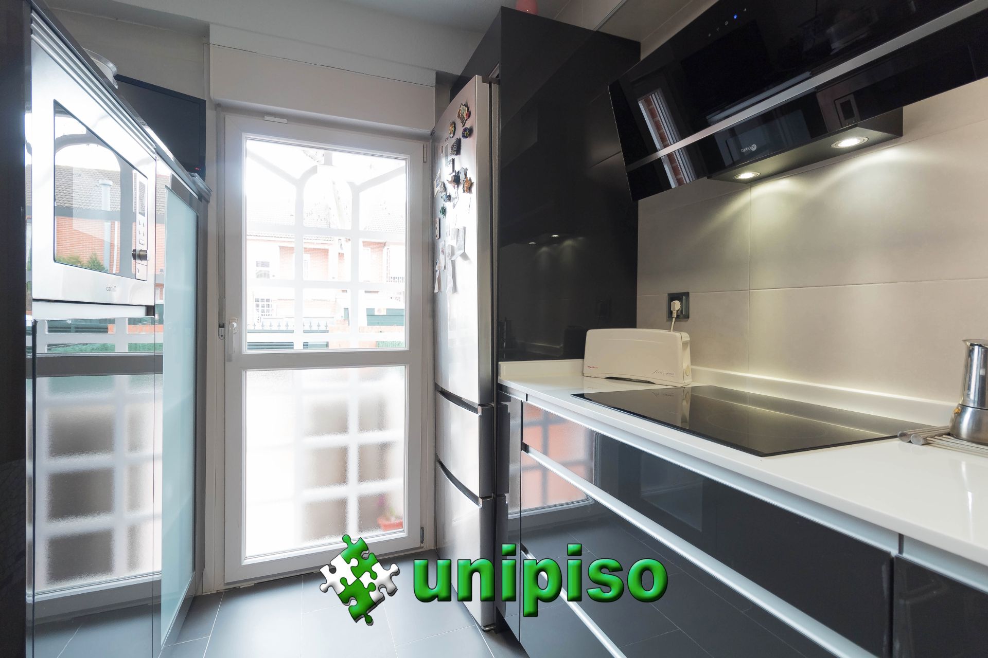 Kitchen of Single-family semi-detached for sale in Parla  with Air Conditioner, Heating and Parquet flooring