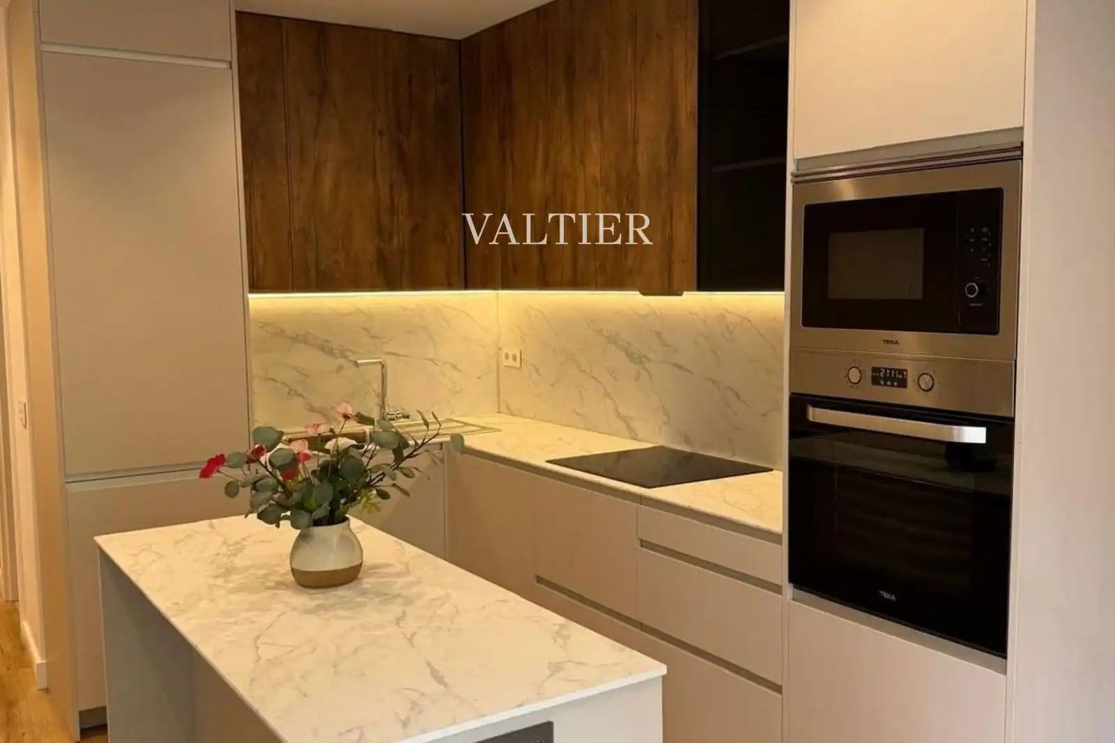 Kitchen of Flat for rent in Madrid  with Air Conditioner, Heating and Terrace