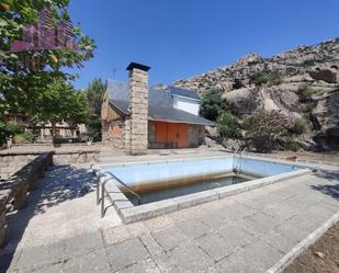 Swimming pool of House or chalet for sale in Manzanares El Real  with Private garden, Terrace and Storage room