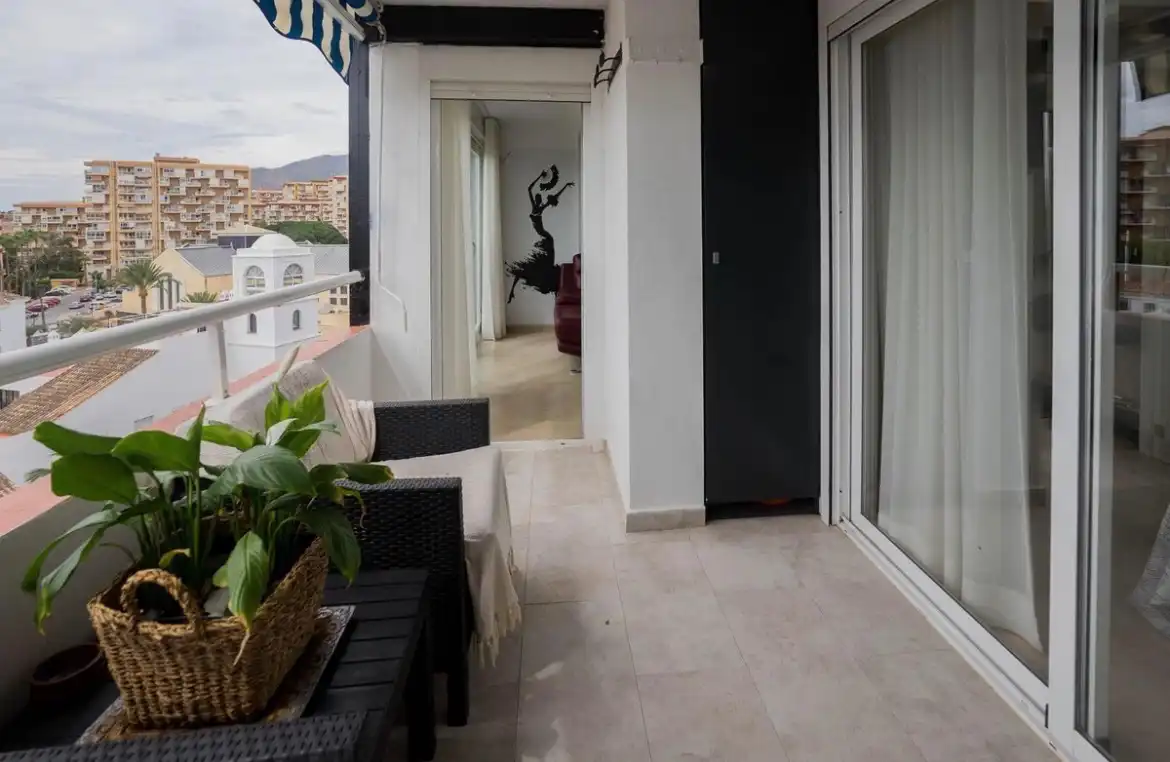 Piso con piscina en venta en Solymar, imagen 3