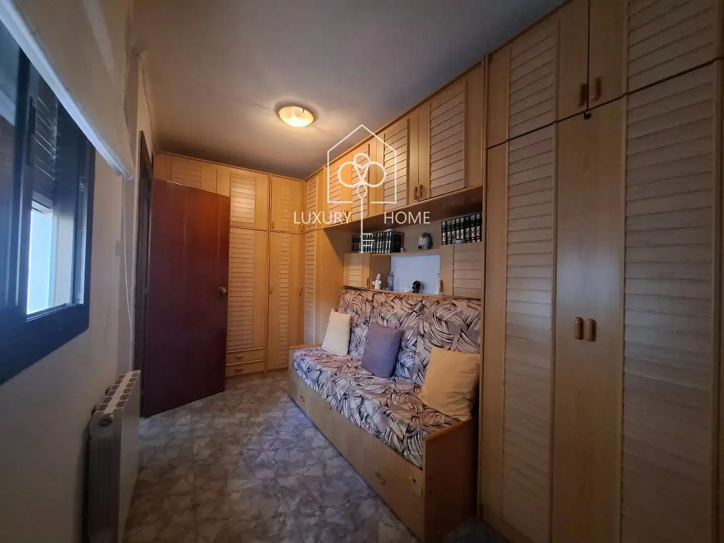 Flat for sale in Viladecans  with Air Conditioner, Heating and Oven