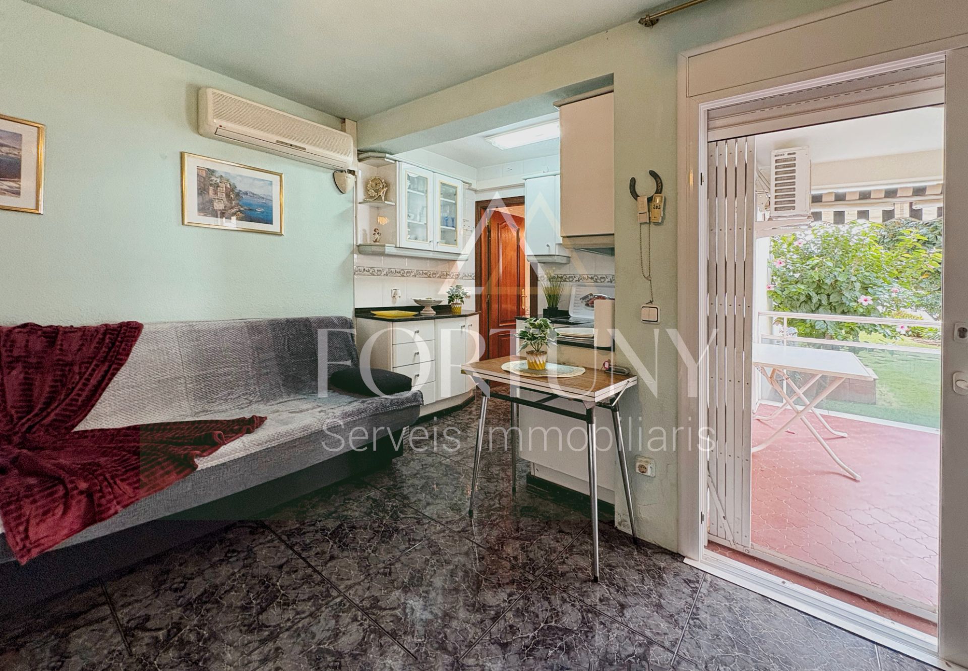 Jardí de Estudi en venda en Salou amb Aire condicionat, Calefacció i Terrassa