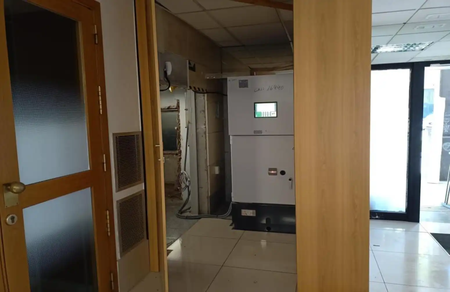 Business premises for sale in Molins de Rei - Calle FERRAN AGULLO, imagen 12