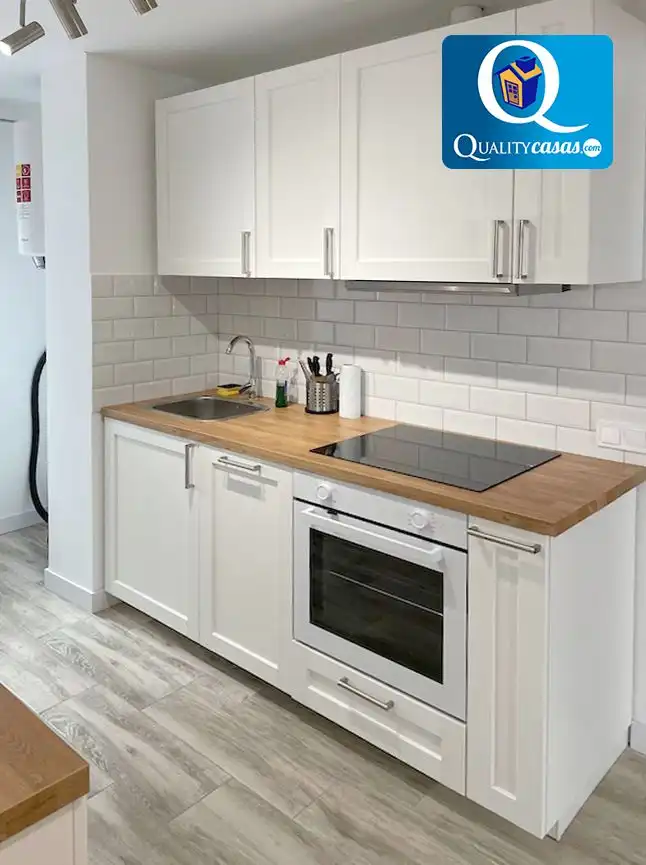 Cocina de Apartamento en venta en Alicante / Alacant con Aire acondicionado, Calefacción y Terraza
