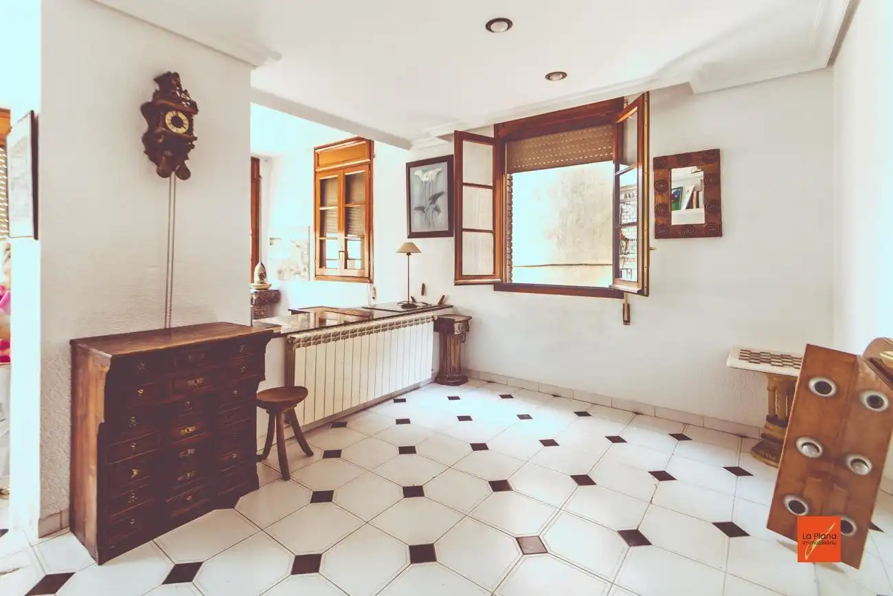 Cocina de Edificio en venta en Santa Bàrbara