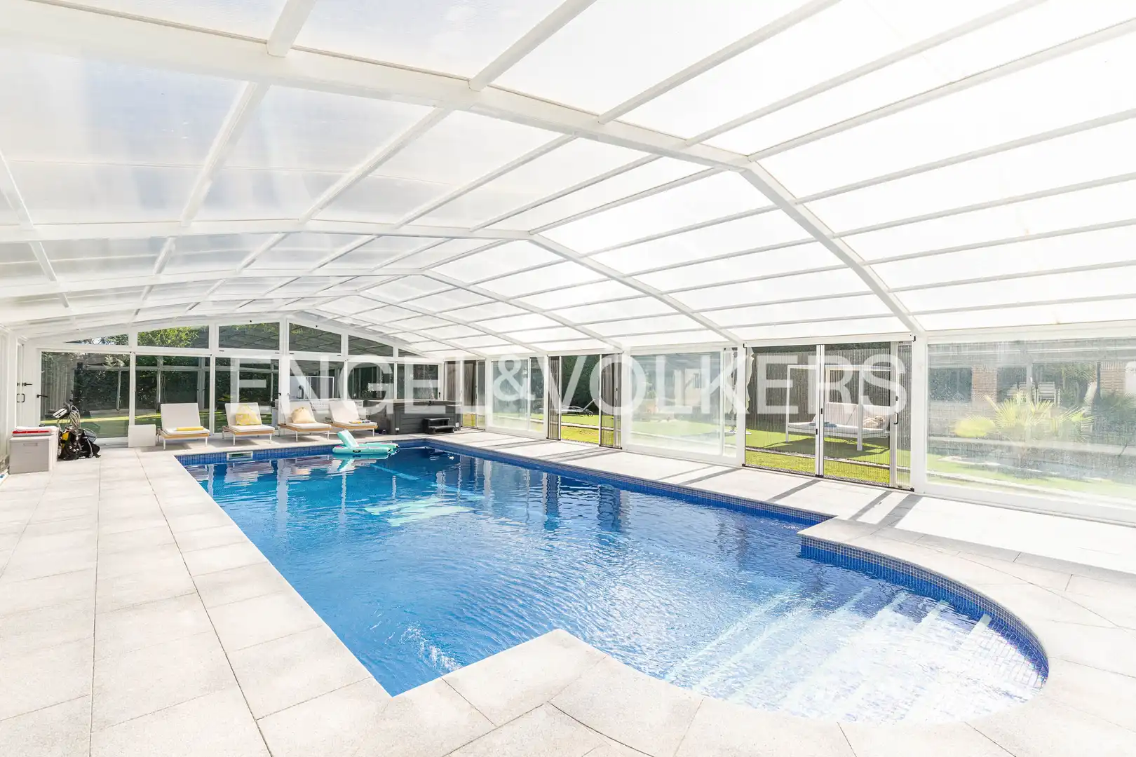 Piscina de Casa o chalet en venta en Villaviciosa de Odón con Calefacción y Jacuzzi