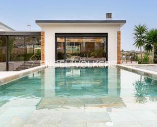 Swimming pool of House or chalet for sale in Tiana  with Air Conditioner, Heating and Private garden