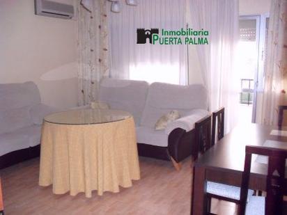 Living room of Flat for sale in Badajoz Capital  with Air Conditioner, Heating and Terrace