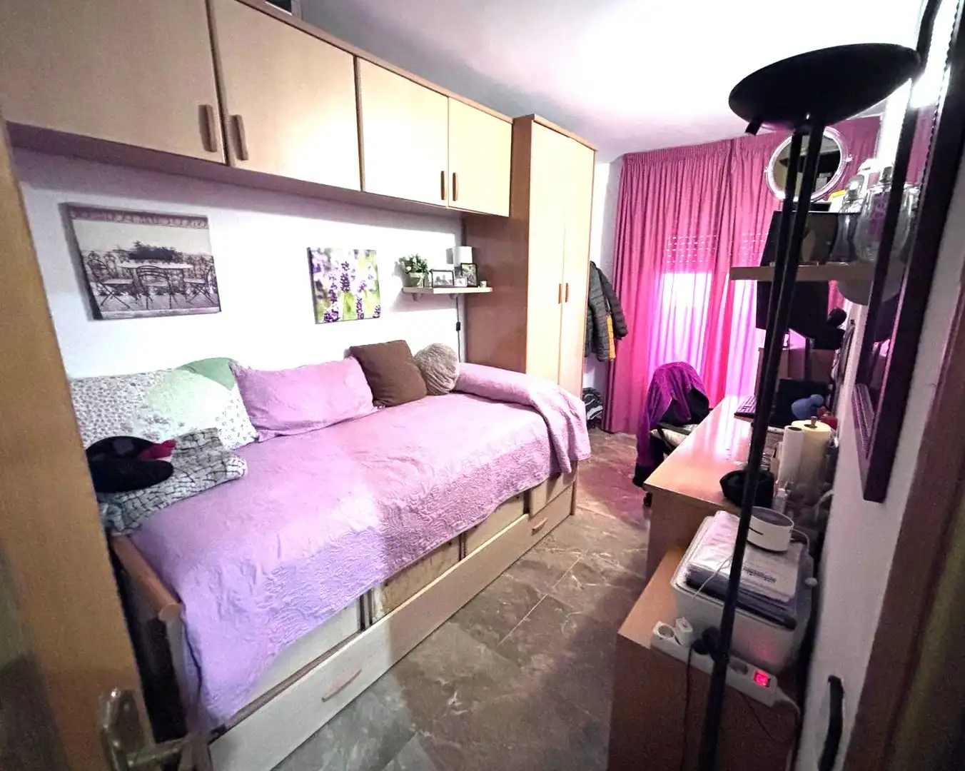 Schlafzimmer von Maisonette zum Verkauf in L'Hospitalet de Llobregat mit Klimaanlage, Heizung und Balkon